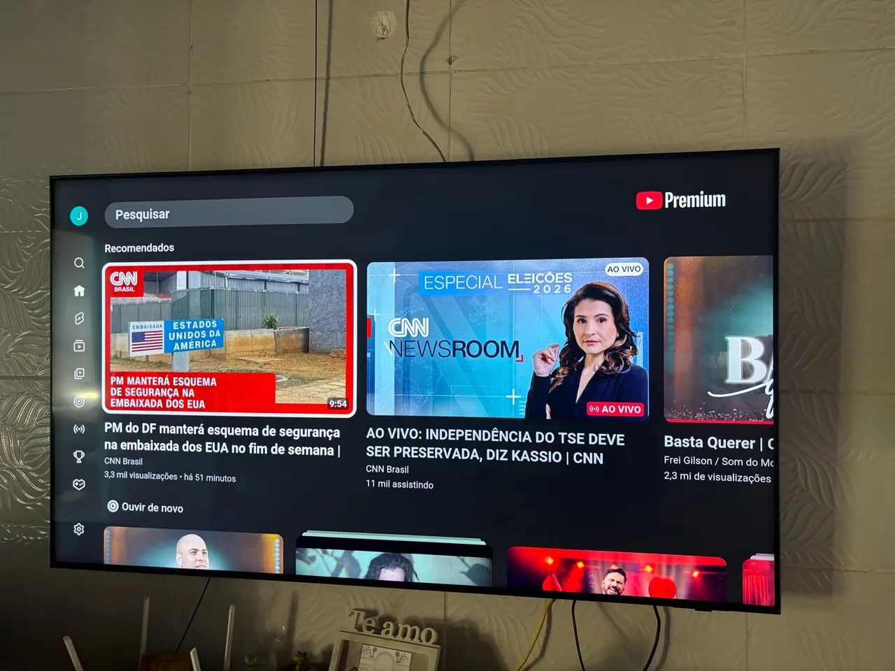 Vendo tv sansung 65 polegadas, motivo de urgência - Foto 2
