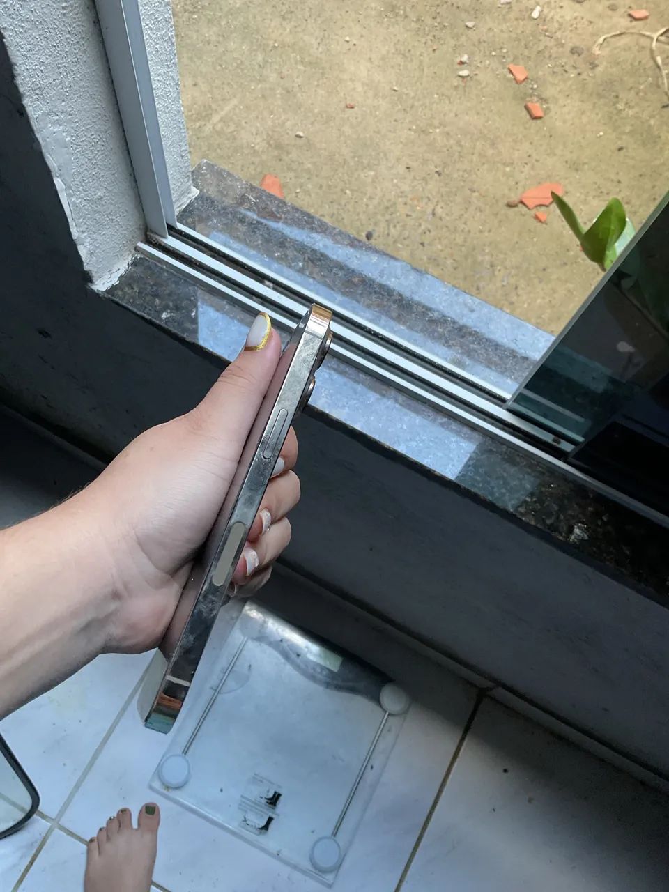 iPhone 13 Pro 128gb Gold - Foto 3