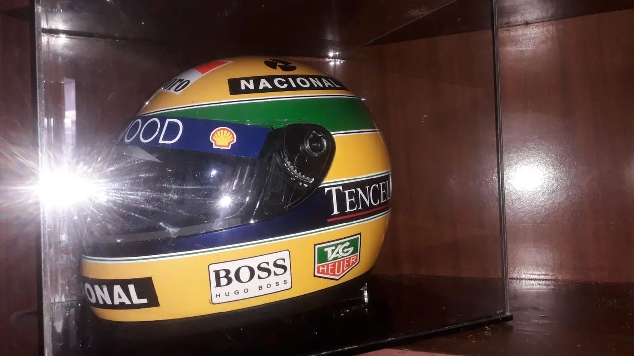 capacete do senna , no caser muito novo  - Foto 2