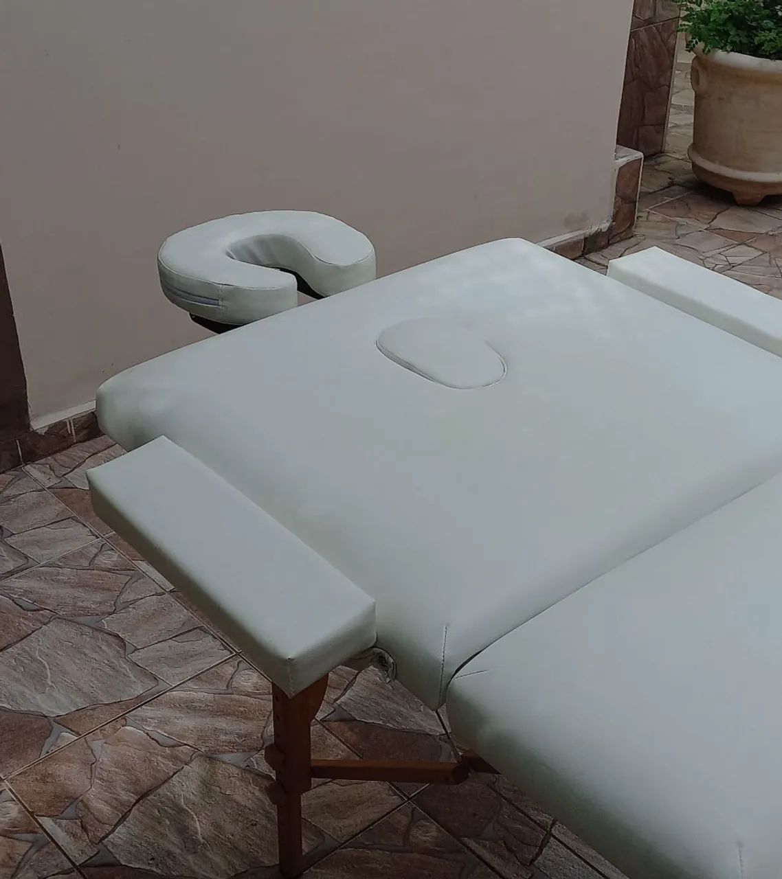 Maca de Massagem / Fisioterapia / Estética - Divã Reclinável Dobrável Maleta 1,87 x 70 - Foto 4