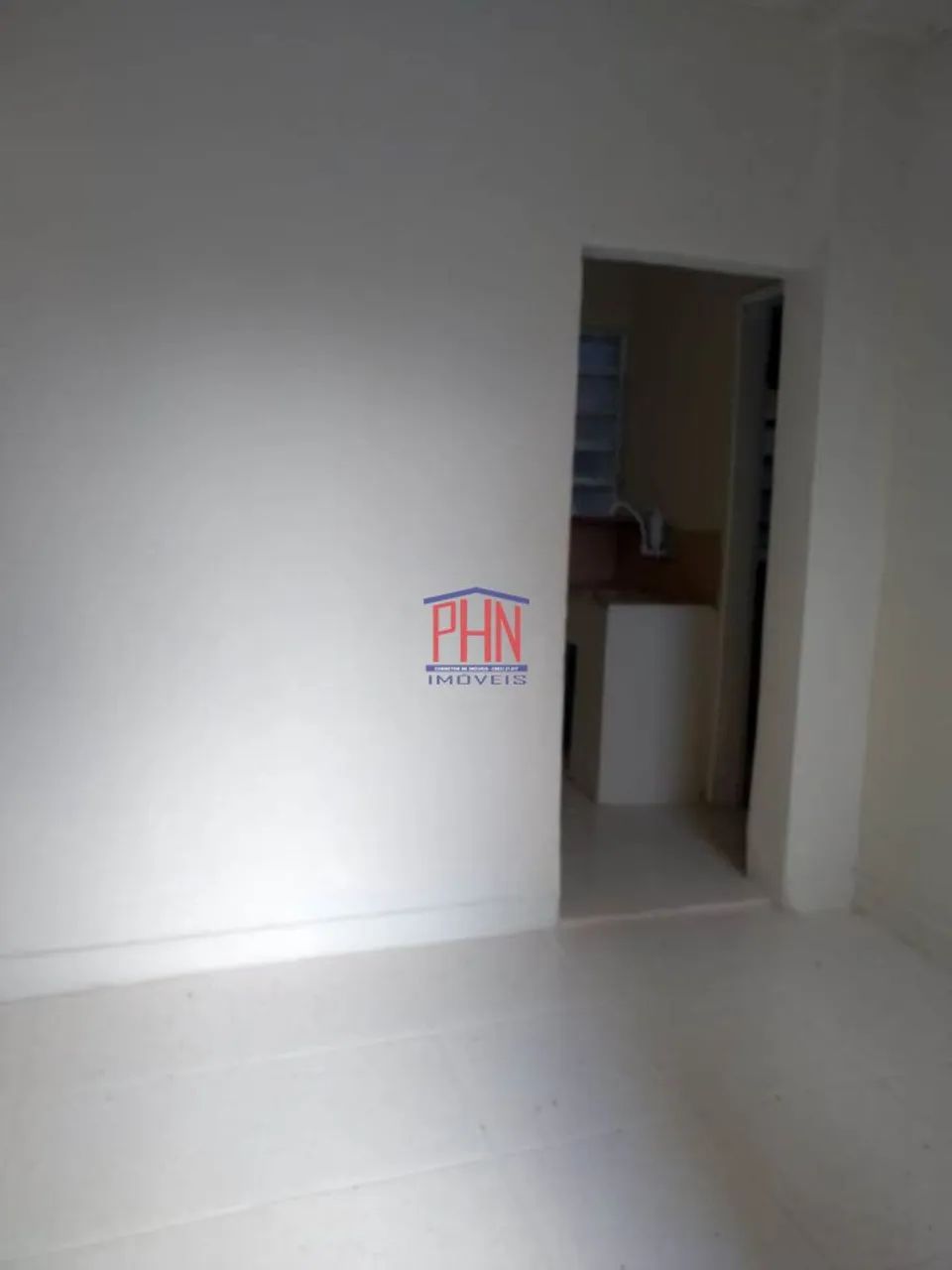 Oportunidade barração com 1 quarto para locação no bairro Camargos. - Foto 3