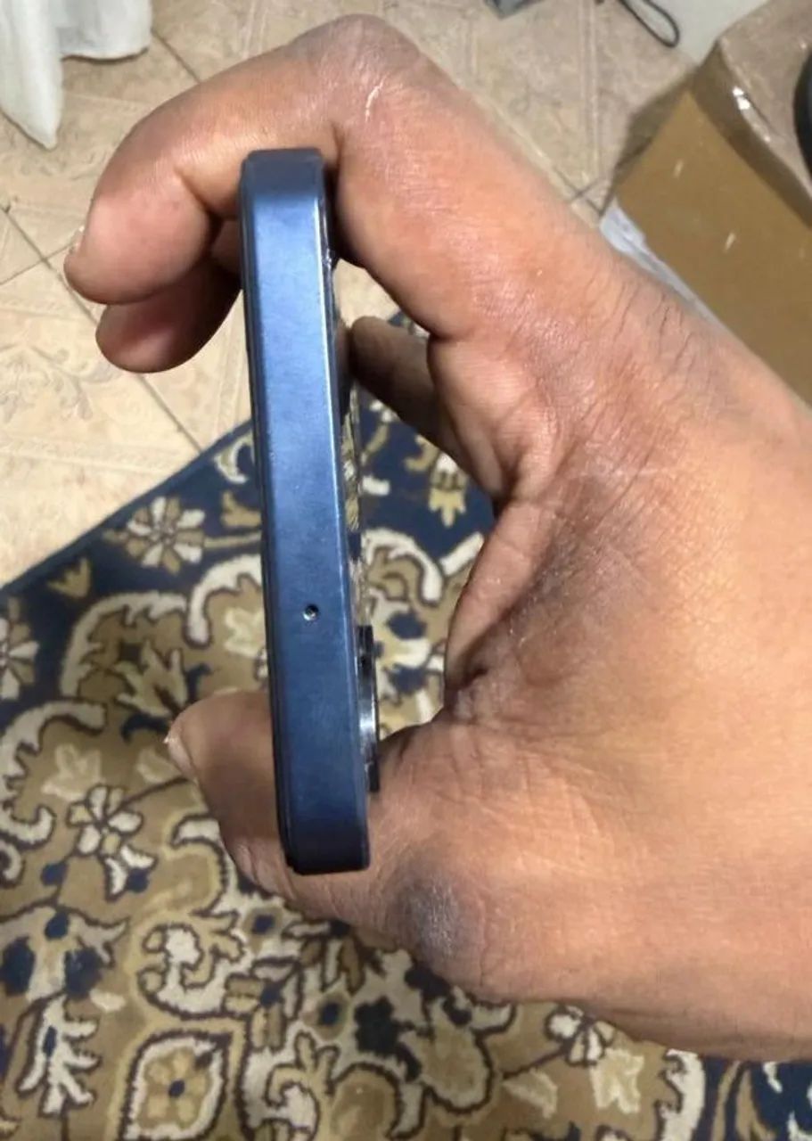CELULAR GALAXI  A06 128 g - Foto 5