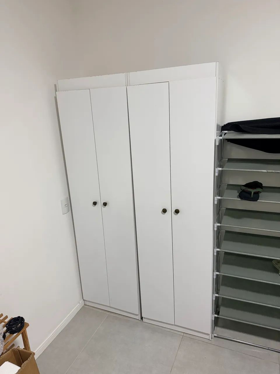 2 Armários Multiuso 2 Portas