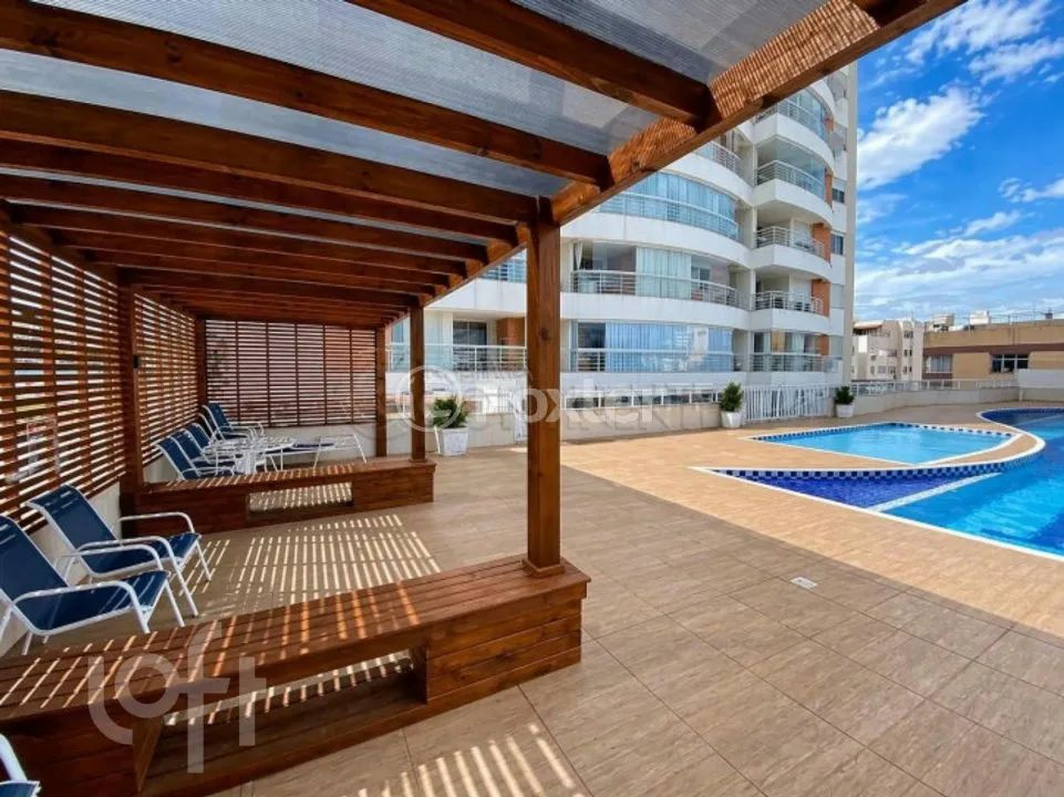 Apartamento à venda Rua Sílvio Possobon, Abraão - Florianópolis