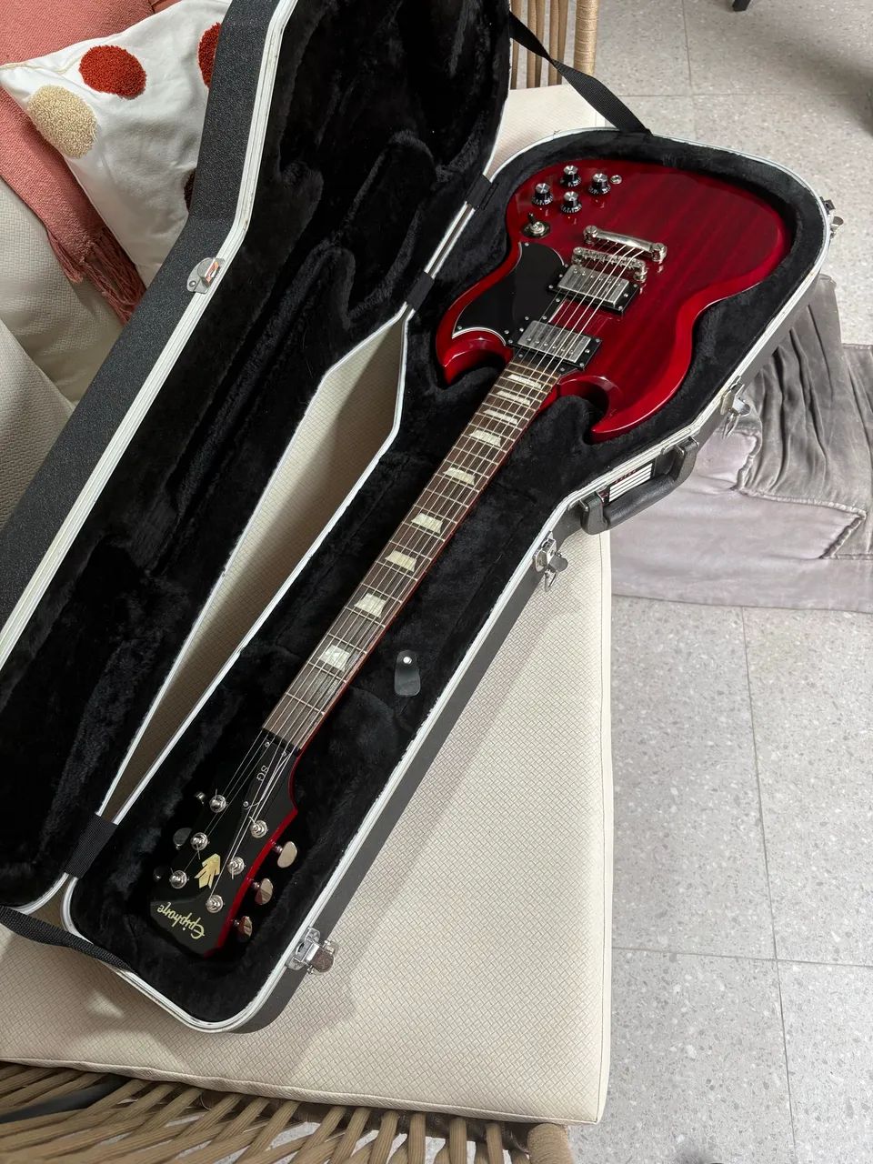 Guitarra Epiphone SG 2009 - Foto 5