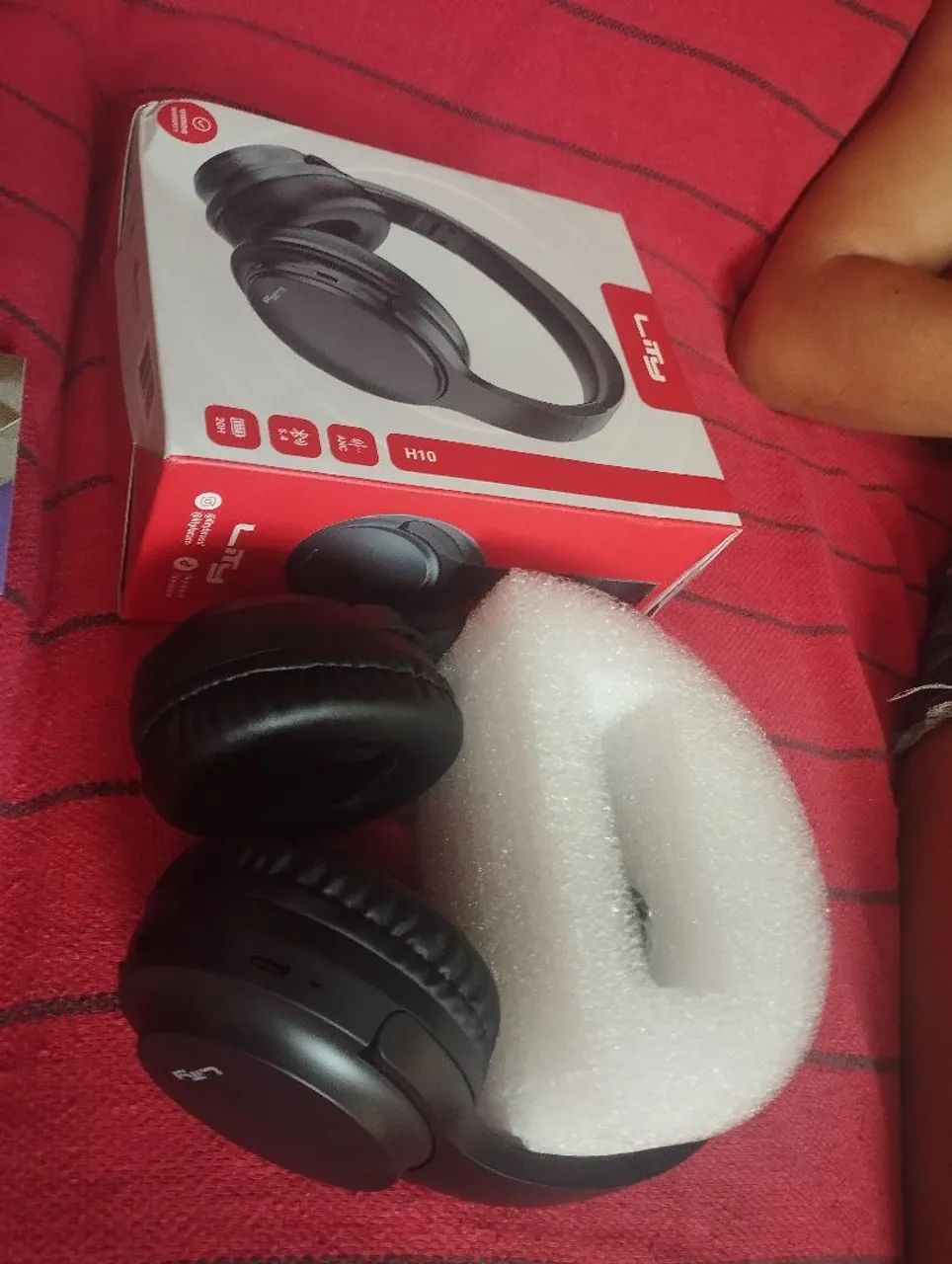Fone bluetooth novo nunca foi usado 