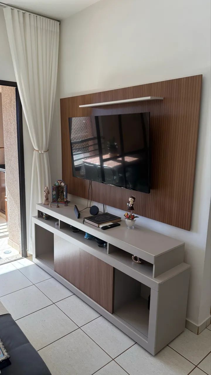 Vendo Painel + Rack para TV até 65 polegadas 