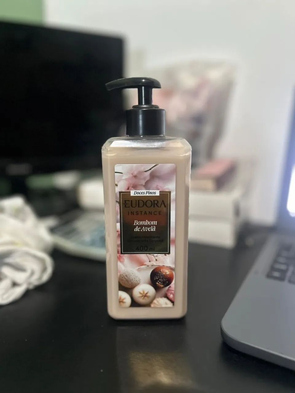 Creme Hidratante Bombom de Avelã Eudora Instance 400ml