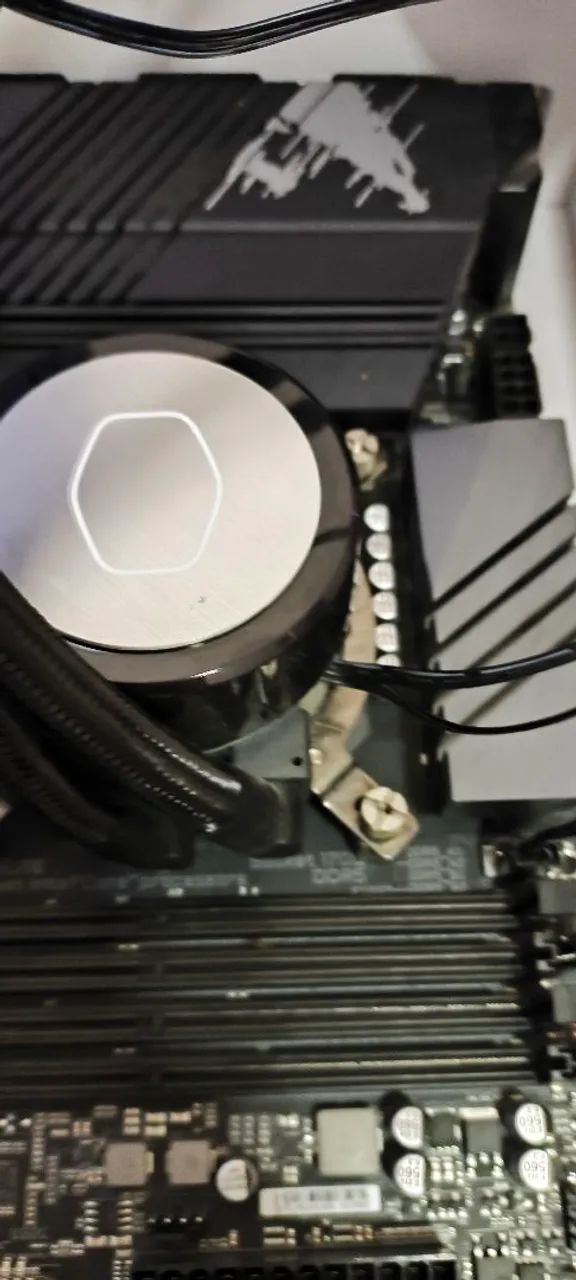 Intel i5 12400f + placa mãe aorus b760 elite ddr5 + watercooler cooler master 360 - Foto 4