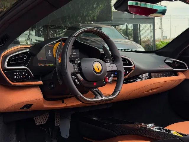 Ferrari 296 GTS (Híbrido), foto 14 de 20