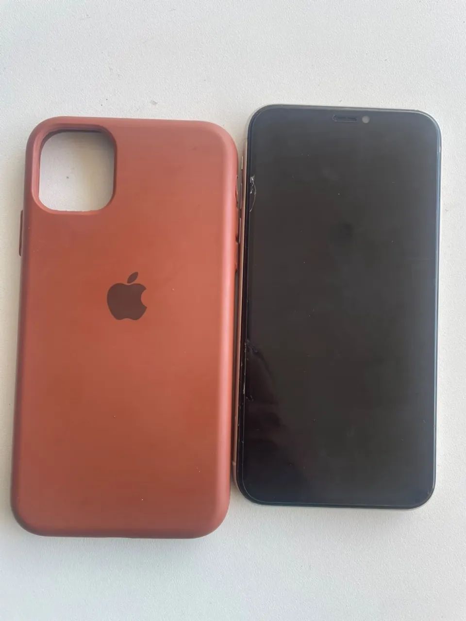 Celular iPhone 11 64gb