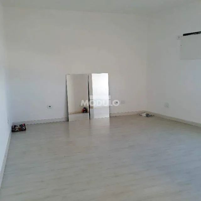 Sala comercial disponível para locação no Centro. - Foto 4