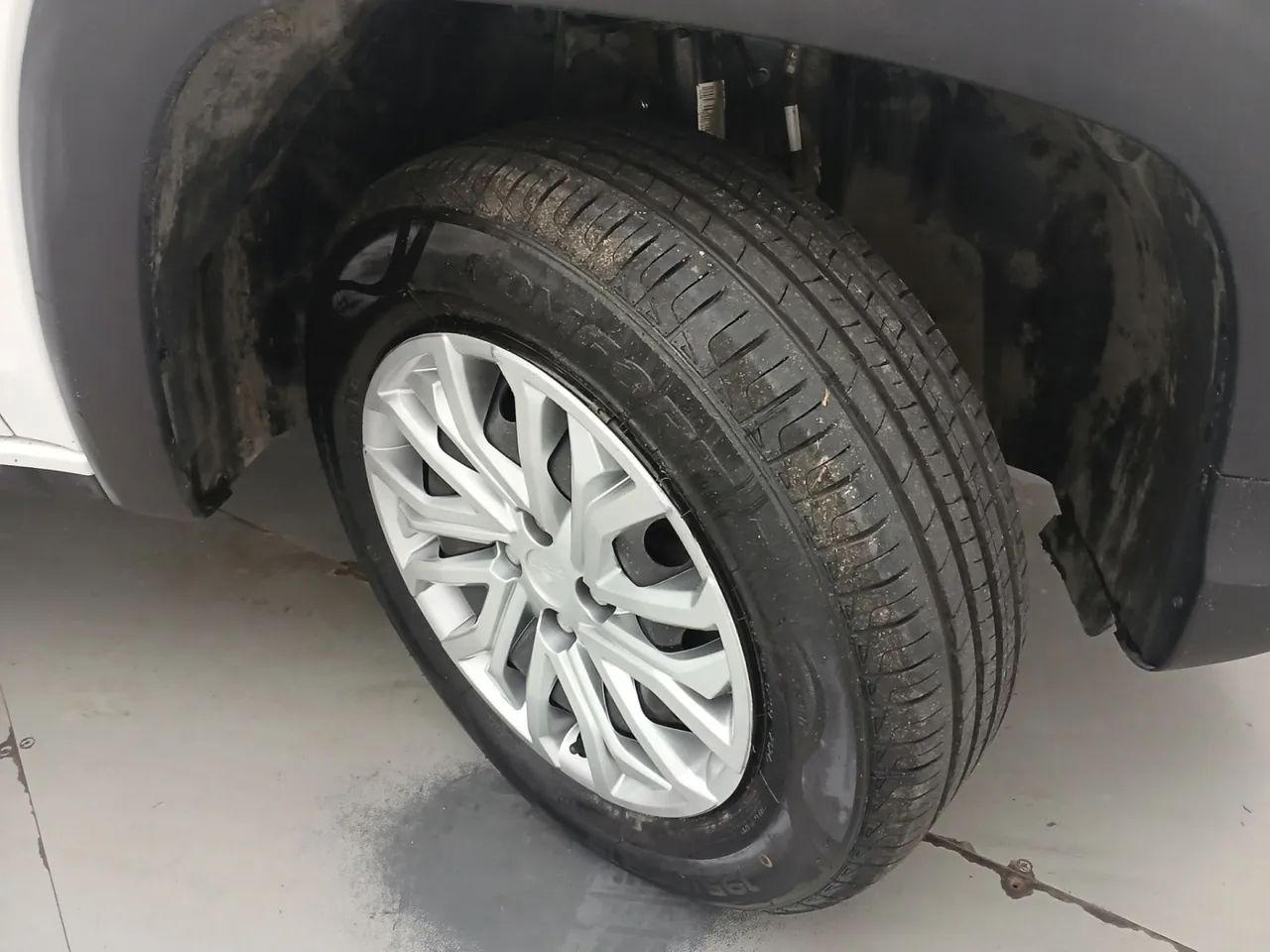 Fiat Strada Freedom 1.3 Flex 8V CD, foto 13 de 18
