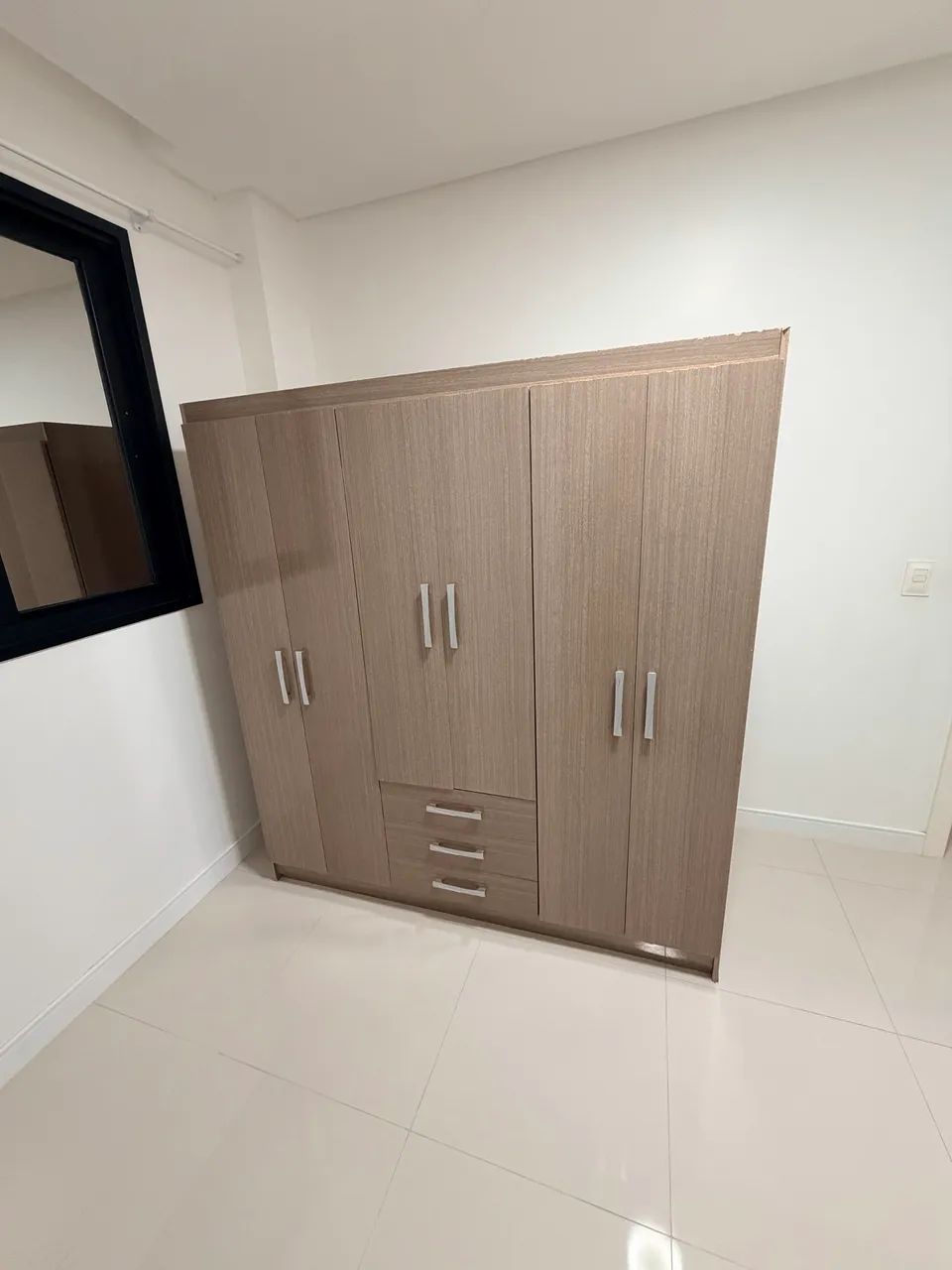 Guarda-roupa 6 Portas - Foto 4