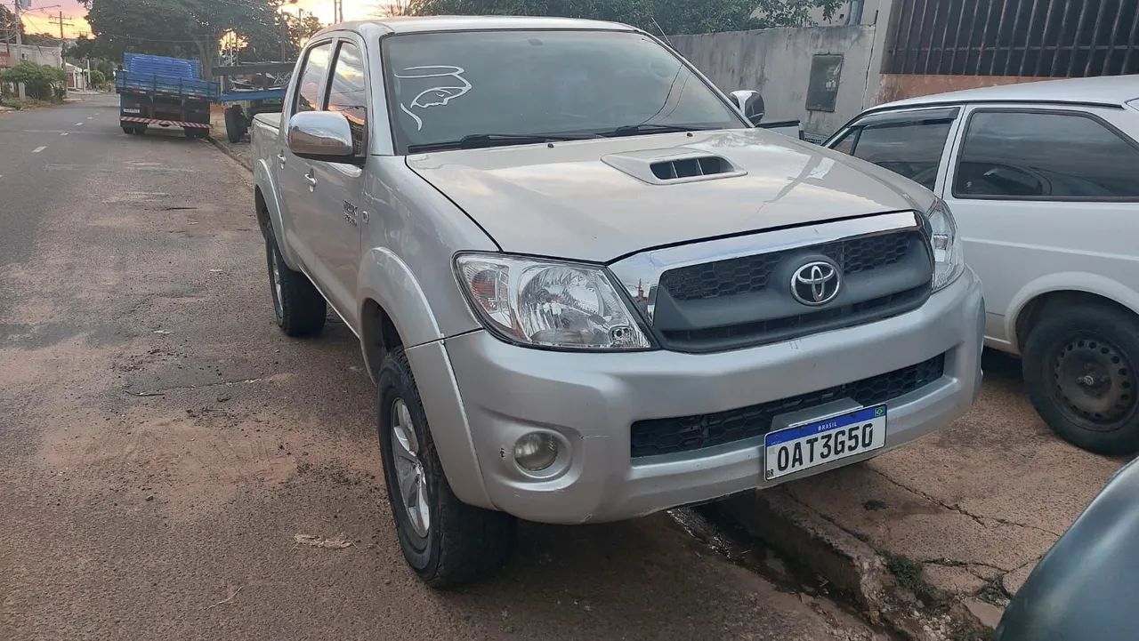 Toyota Hilux 2011
