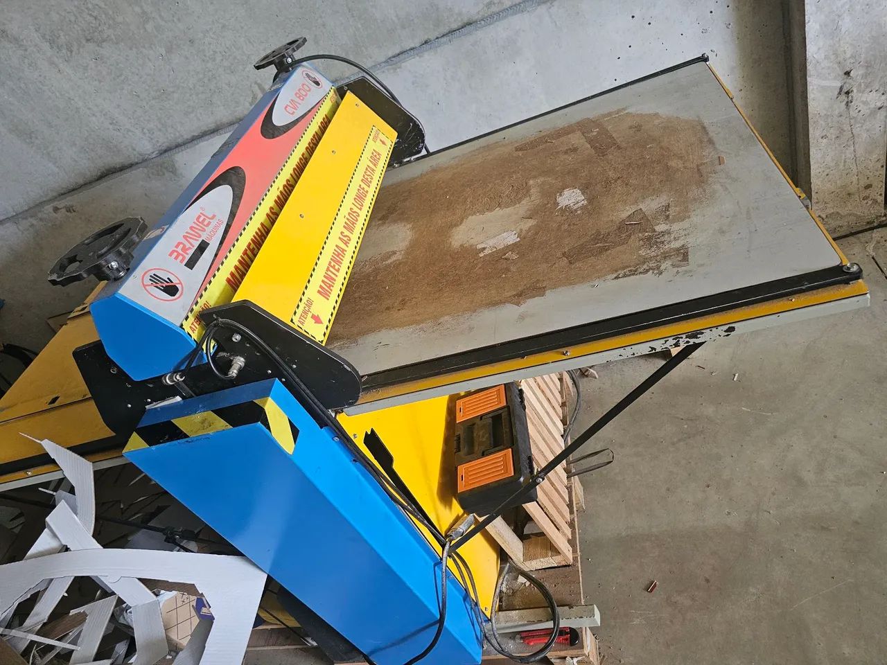 Máquina corte e vinco - Foto 2