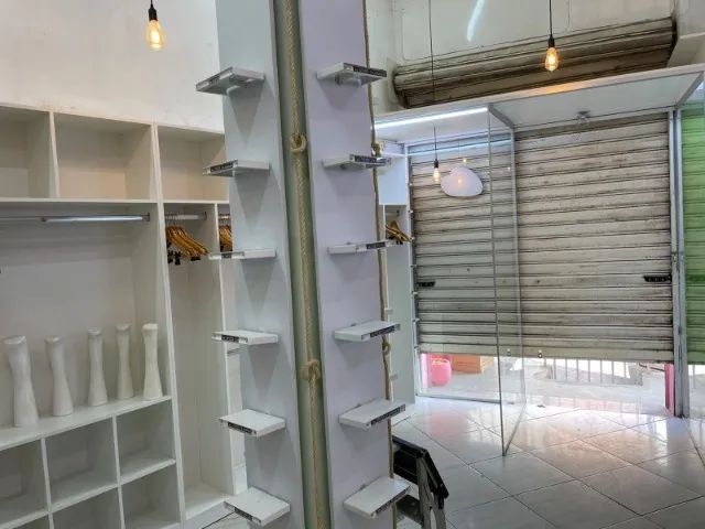 Fundo de Loja de Calçados