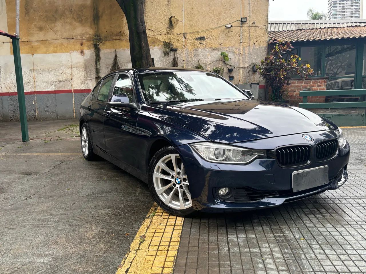 BMW 328I A Luxury/modern 2.0 TB 16V 4P 2012