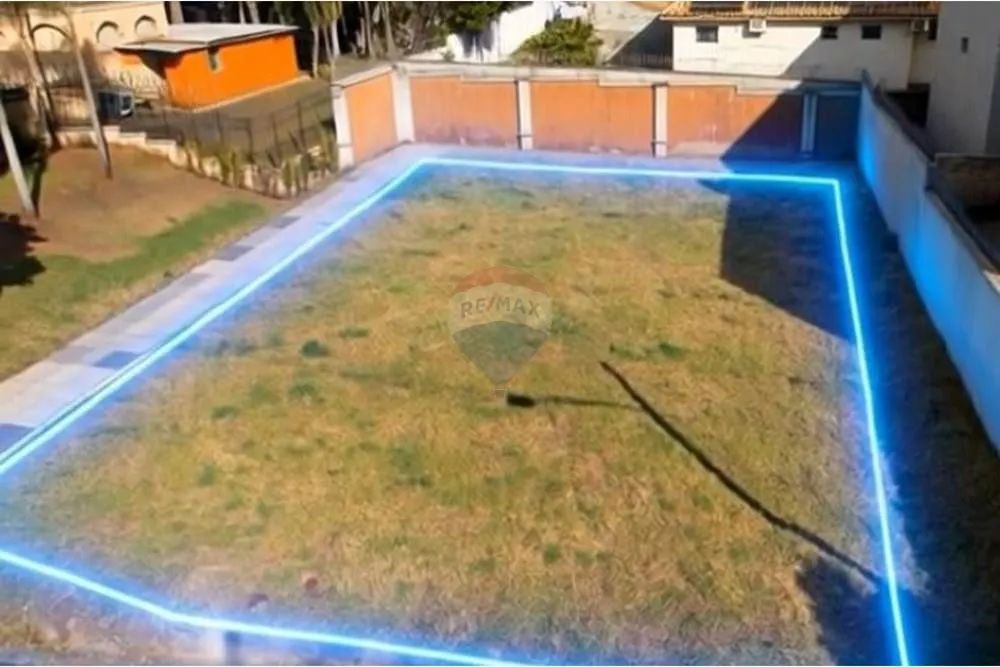 Terreno de 871 m² com Potencial de Incorporação no Nova Aliança Sul