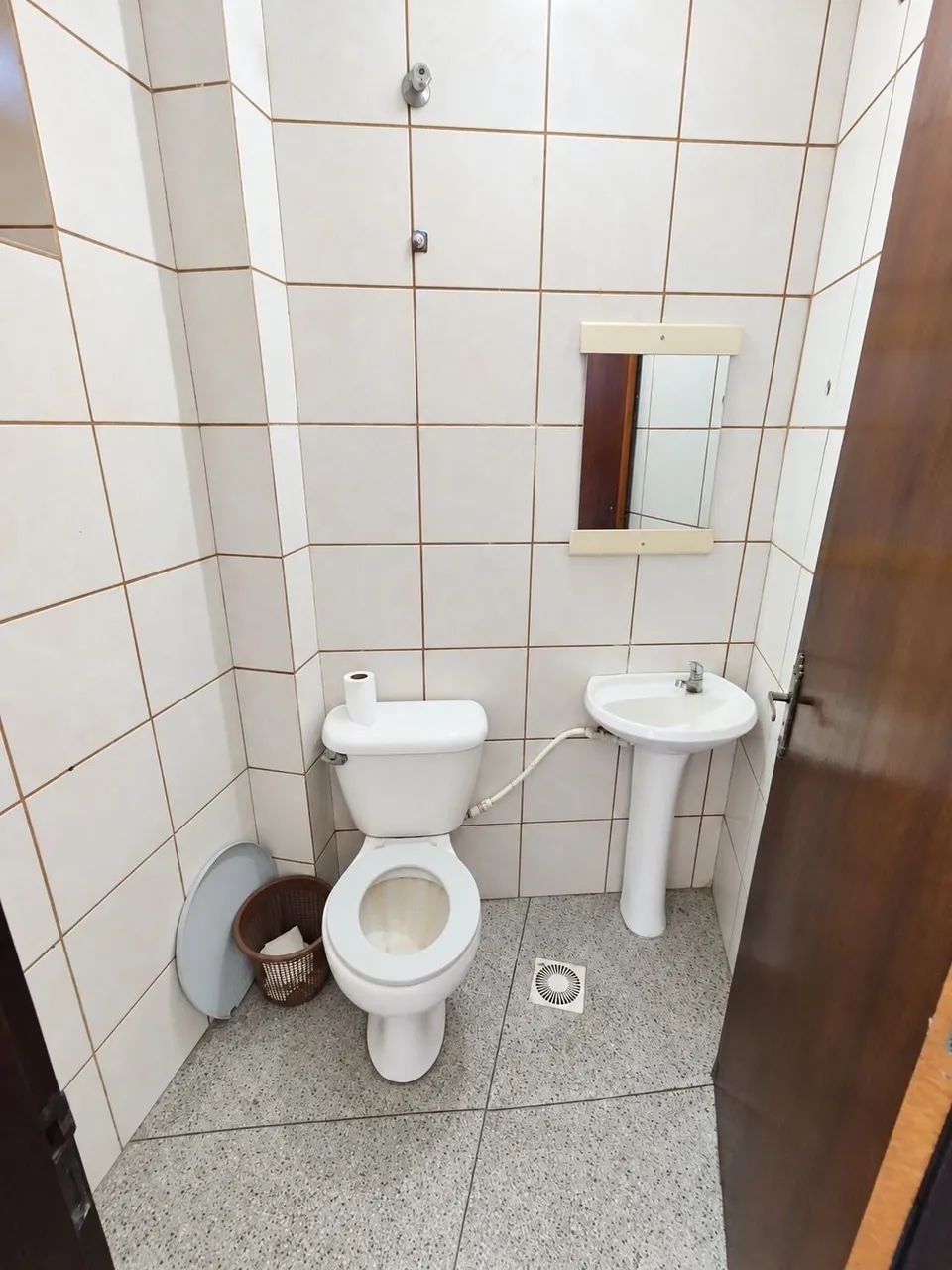 Sala Comercial com 50m²  Av. Cavalhada - Foto 2