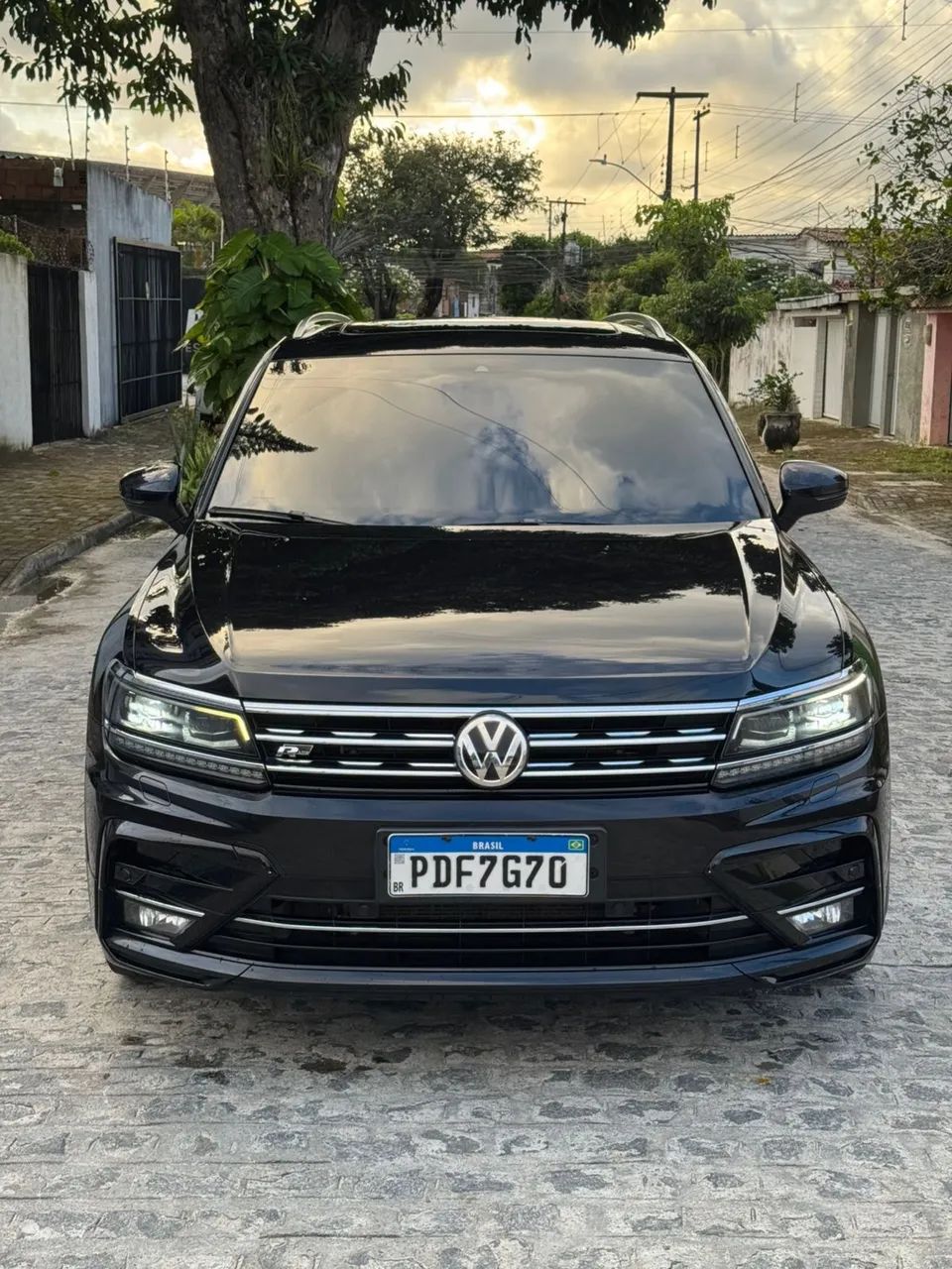 Volkswagen Tiguan TIGUAN Allspac R-Line 350 TSI 2.0 4x4 2018