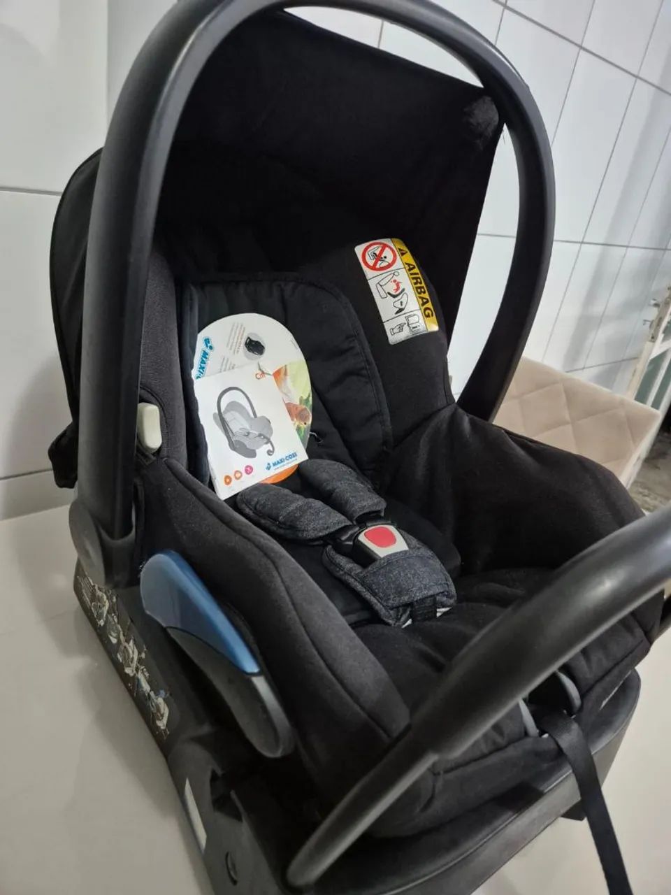 Bebê conforto maxi cosi com base. - Foto 2
