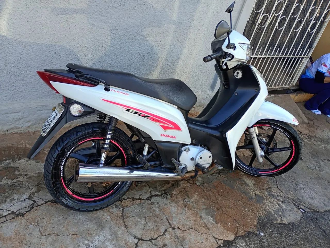 Biz 125  - Foto 3