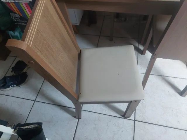 Mesa Elegante de jantar com 6 cadeiras - Foto 2