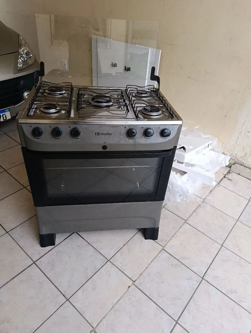 Vendo fogão Mulher 5 bocas funcionando perfeitamente - Foto 4