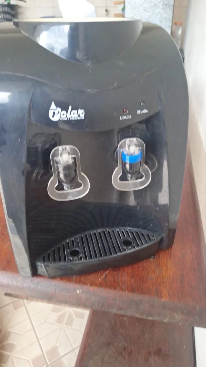 Bebedouro d?água 