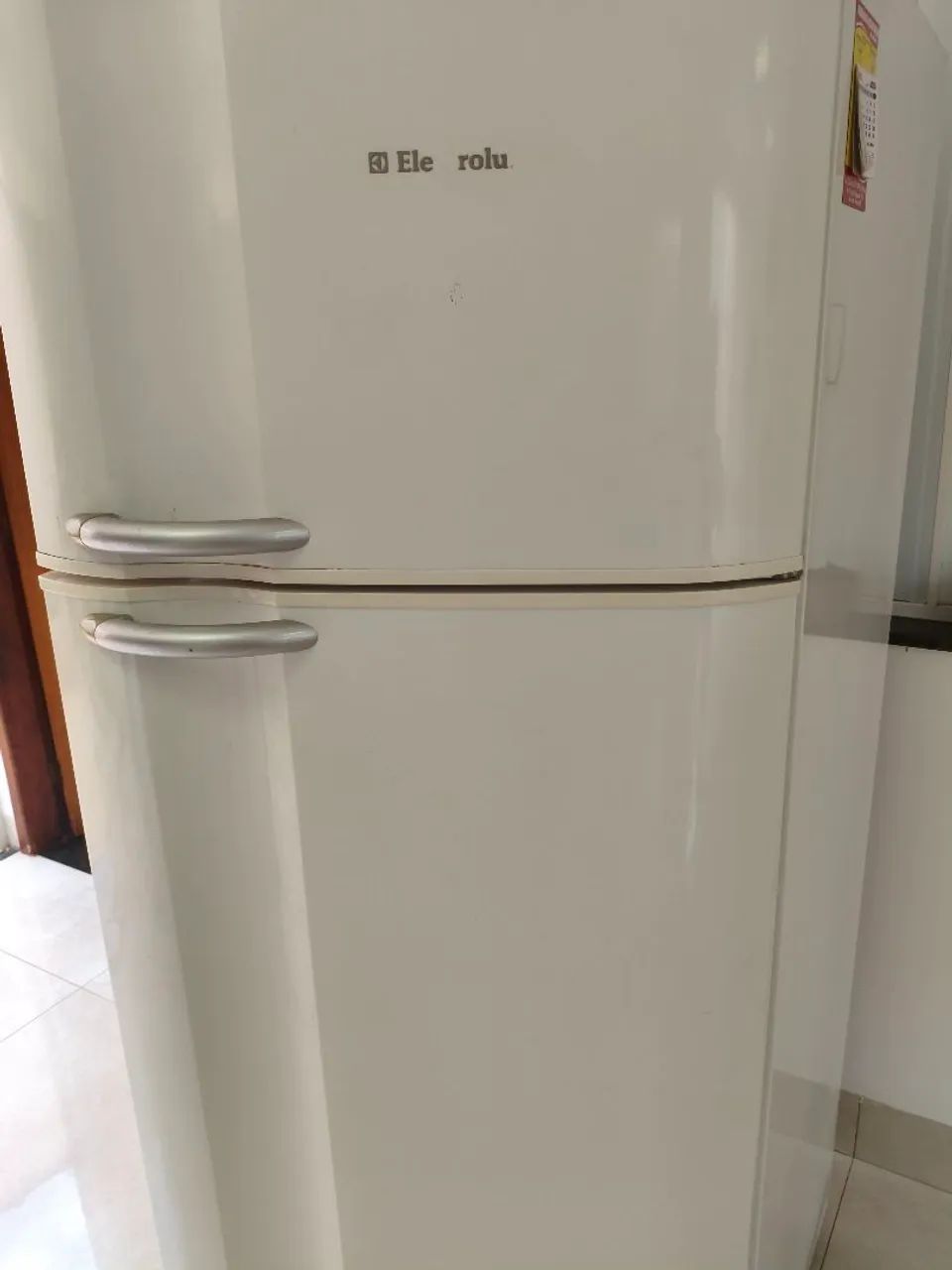 Geladeira Eletrolux dc48  