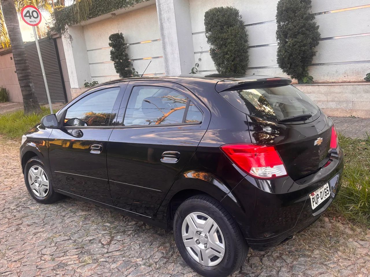 Chevrolet Onix 2015
