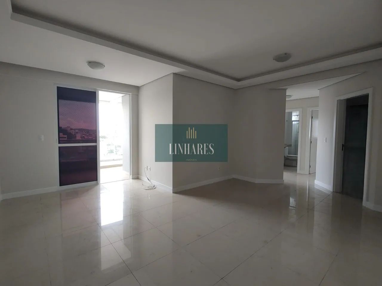 Apartamento 3 dormitórios em Barreiros - Foto 2