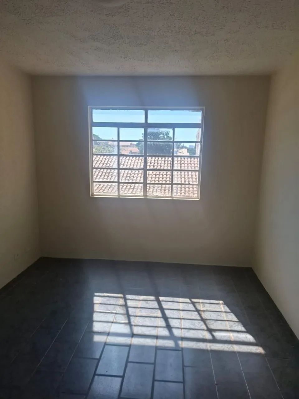 Aluga-se apartamento 1 quarto