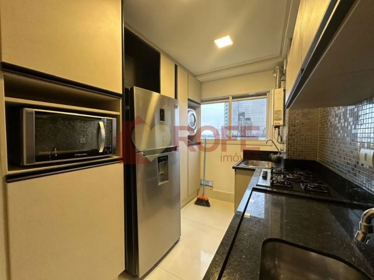 Apartamento para alugar mobiliado com 66m², 2 quartos e sem vaga - Foto 4
