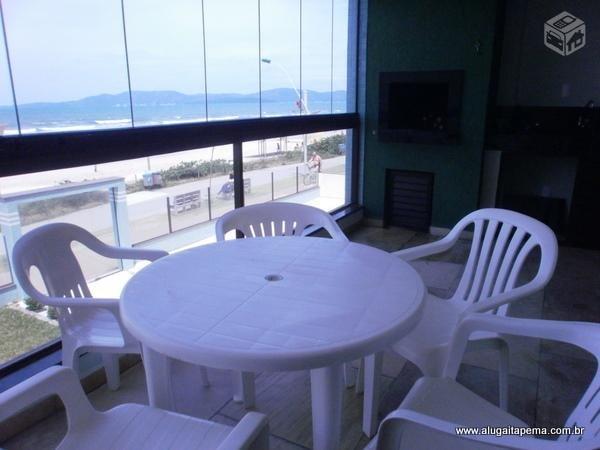 Apartamento Meia Praia 4 quartos com ar frente para praia - Foto 10