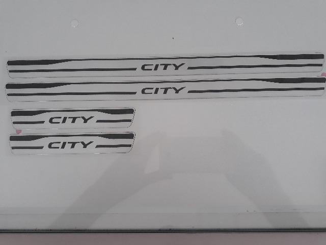 08F05T9L800-Soleira Honda City