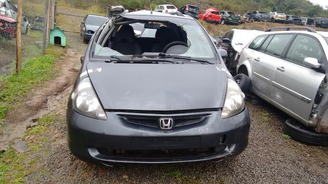 Honda Fit 1.4 Manual Gasolina 2005 - vendido em peças - Foto 4