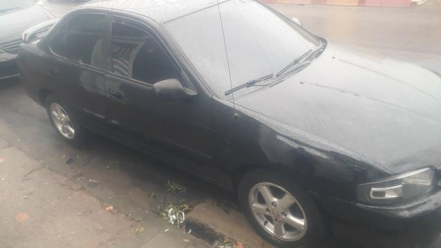 Vendo peças de sentra 2004
