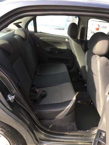 VW Voyage Trendline 1.6 2014 - Foto 4