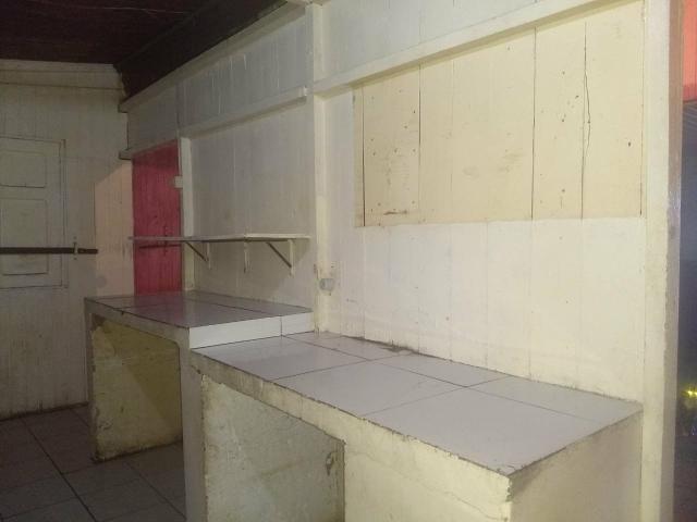 Aluga-se ponto comercial no centro de Rio Branco