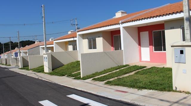 Casas de 3 quartos, - Pertinho do Centro - Prontas para morar!! - Foto 8