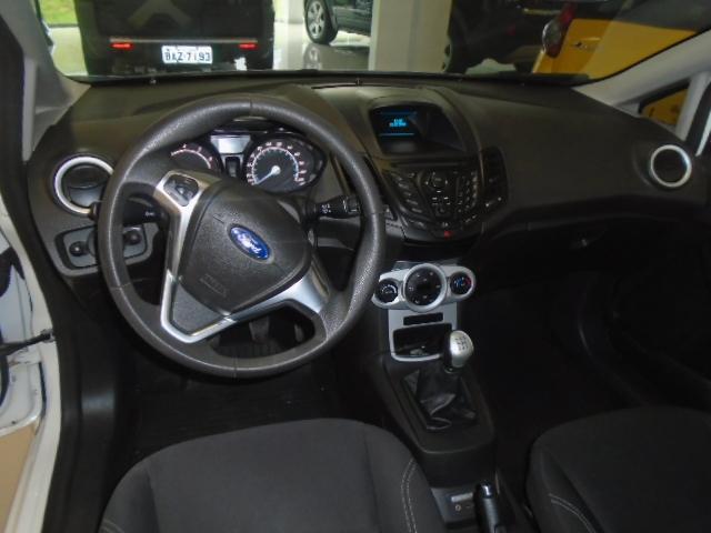 FORD FIESTA 1.6 ROCAM SE 8V FLEX 4P 2014 - Foto 4
