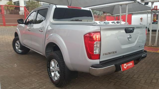 Frontier Cd Se At 4x4 2.3 4p 2018 *Baixo KM* - * - Foto 4