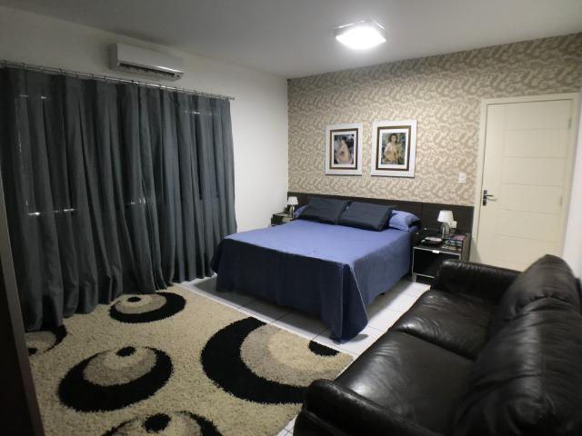 M: Chance Ùnica! Casa em Rua Publica Bairro São Cristovão 300m² 4 Suítes/ 2 Vagas - Foto 2