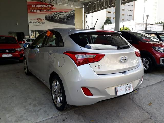 Hyndai 2013 i30 1.6 Automatico nova versão completo impecável apenas 32000km - Foto 4