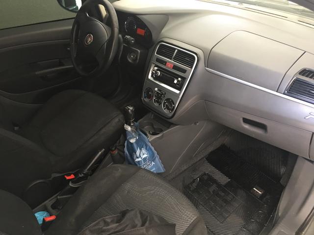 Fiat Punto elx 1.4 ipva 2020 pago totalmente revisado - Foto 4