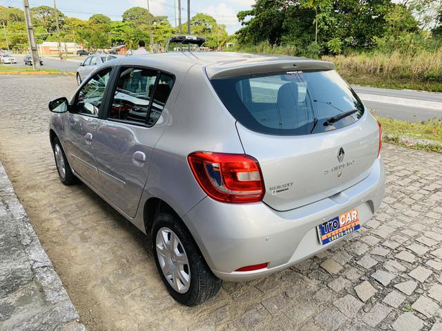 RENAULT SANDERO AUTHENTIQUE FLEX 1.0 12V 5P 2015 