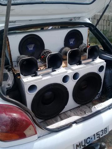 Carro com som na mala - Foto 5