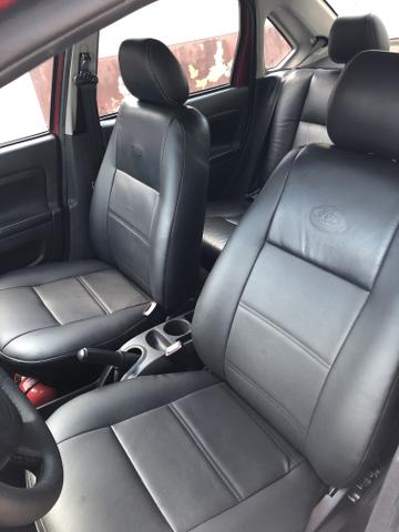 Fiesta Sedan 1.6 completo - Foto 11